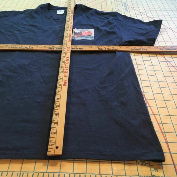 #37 PORT & COMPANY bill of rights t-shirt constitution flag theme - Picture 4 of 8